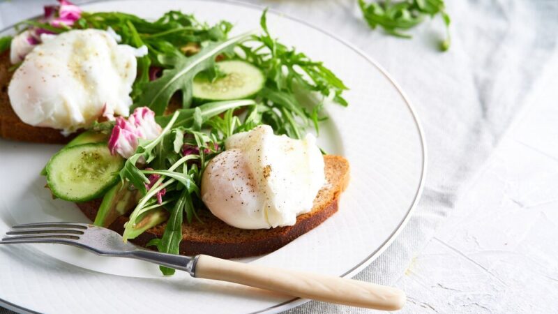 19 przepisów na dania z białek jajek