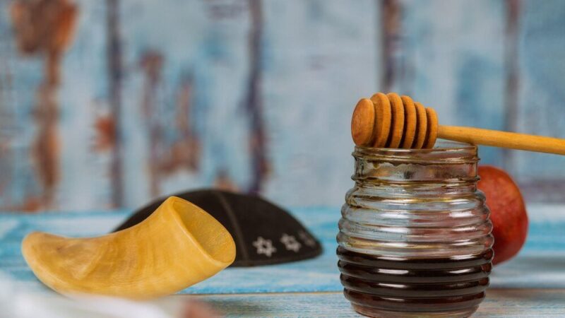 Kaloryczność miodu: Ile kcal ma łyżeczka miodu?