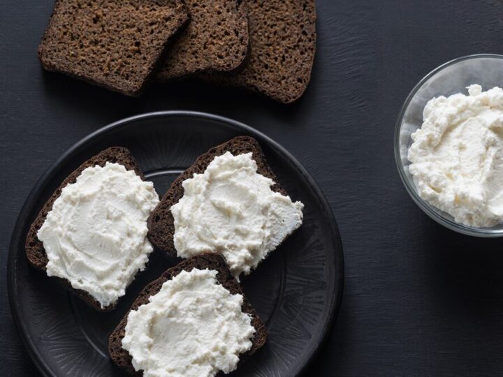 Ranking serów twarogowych w wiaderkach: Najlepszy ser na sernik