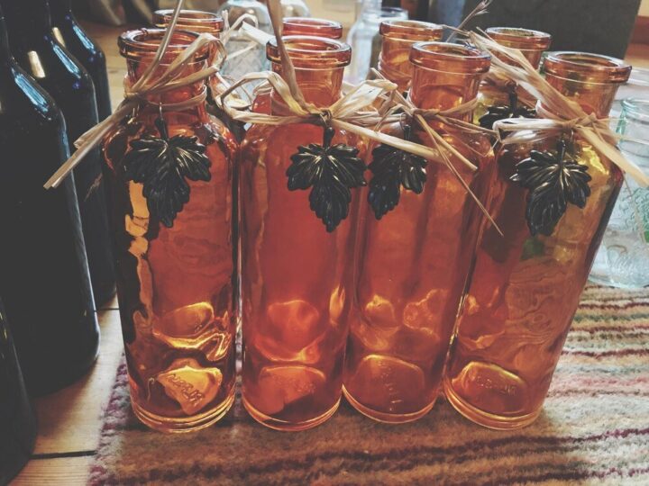 Stare przepisy na nalewki – odkryj przedwojenne smaki w domowym zaciszu