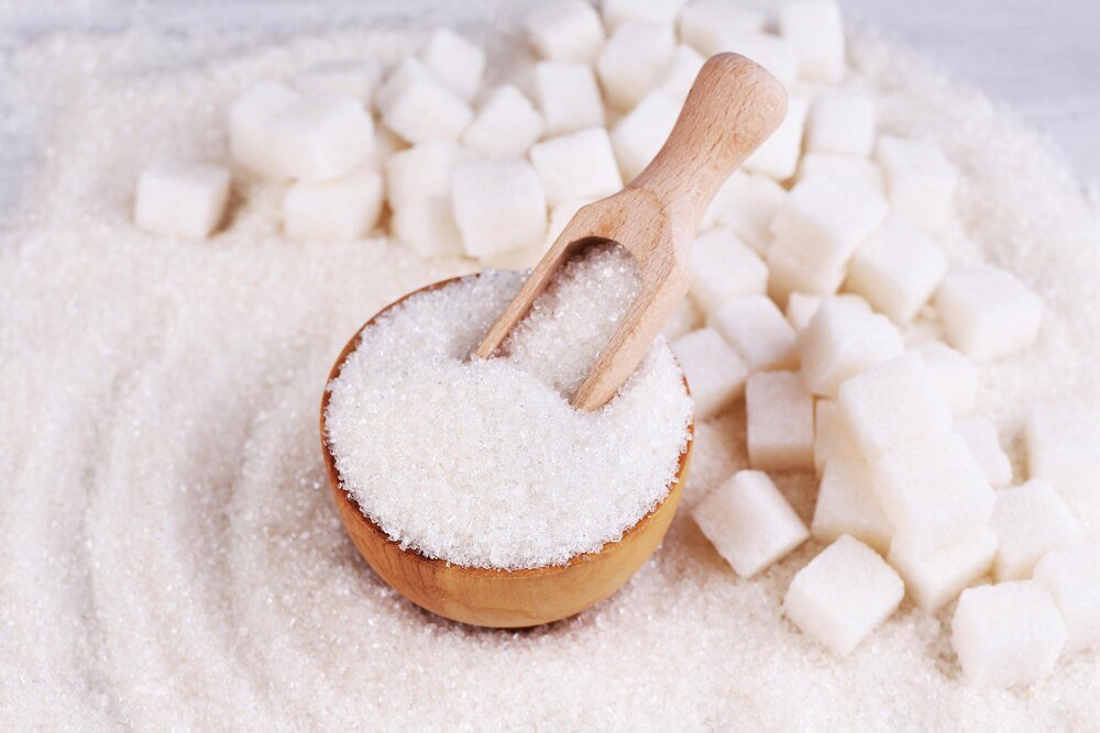 Szklanka cukru – ile to gram? Tabela wag różnych produktów