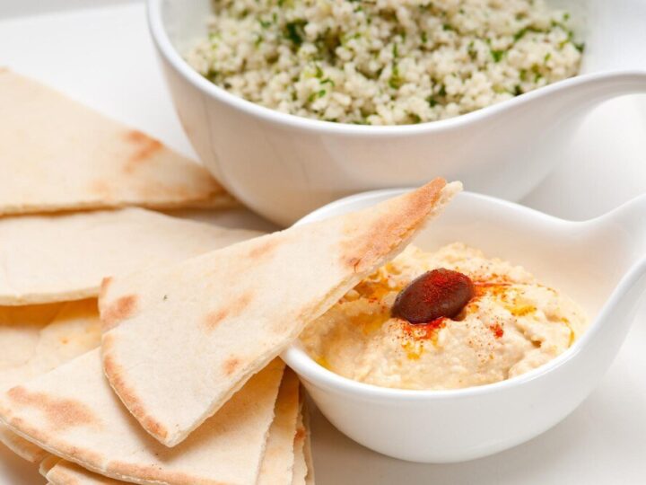 Chlebki marokańskie – puszyste pieczywo do dipów