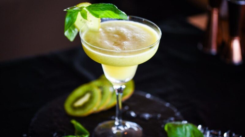 Daiquiri – przepis na klasyczny karaibski koktajl