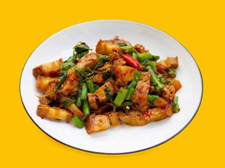Kurczak po szanghajsku – aromatyczne danie z woka