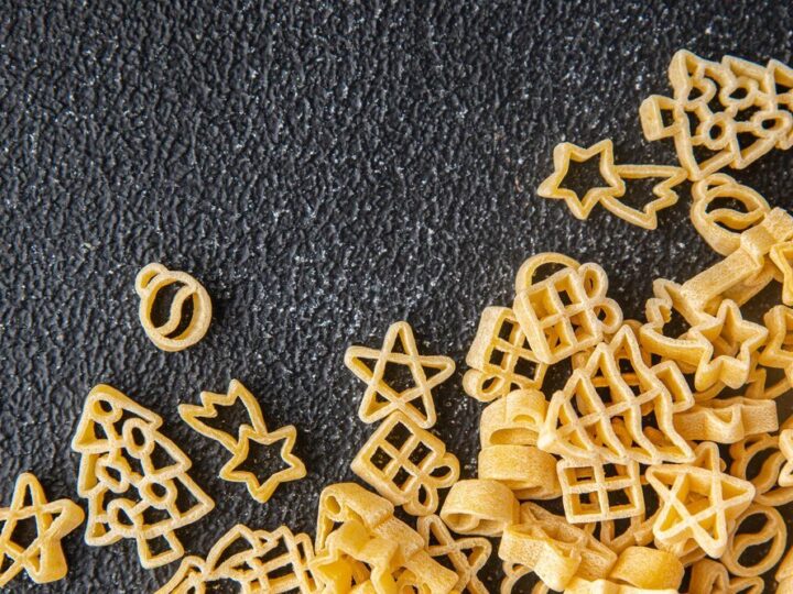 Makaron gwiazdki – pomysły na zupy i dania