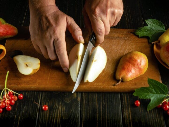 Najlepsze noże kuchenne – jak wybrać zestaw do domu?