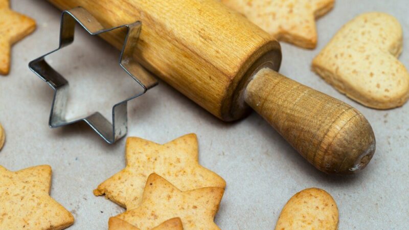 Przepis na ciasteczka wyciskane z maszynki – kruche jak dawniej