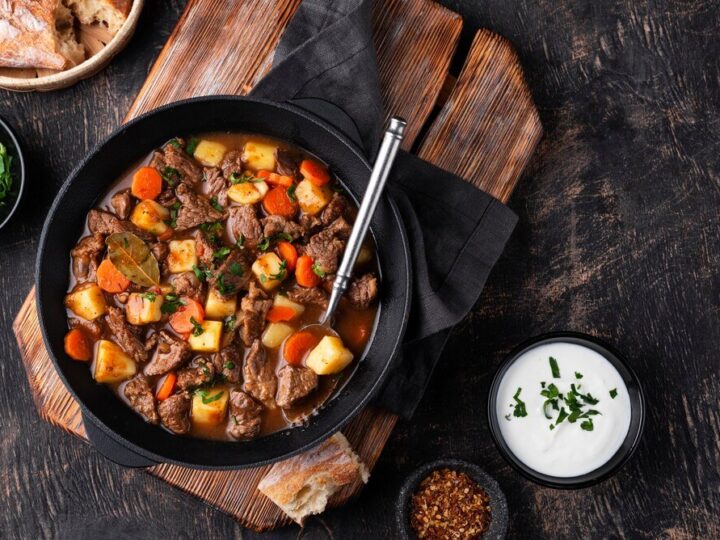 Ragout wołowe – klasyczny przepis domowy
