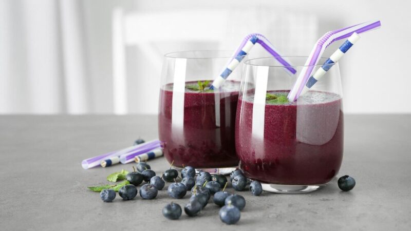 Sok z borówki amerykańskiej – właściwości i zastosowanie w kuchni