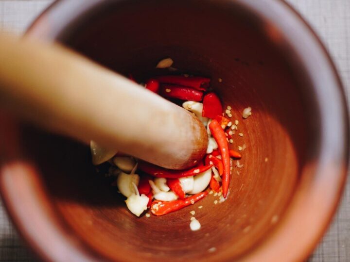 Sos buldak – jak zrobić pikantny koreański sos?