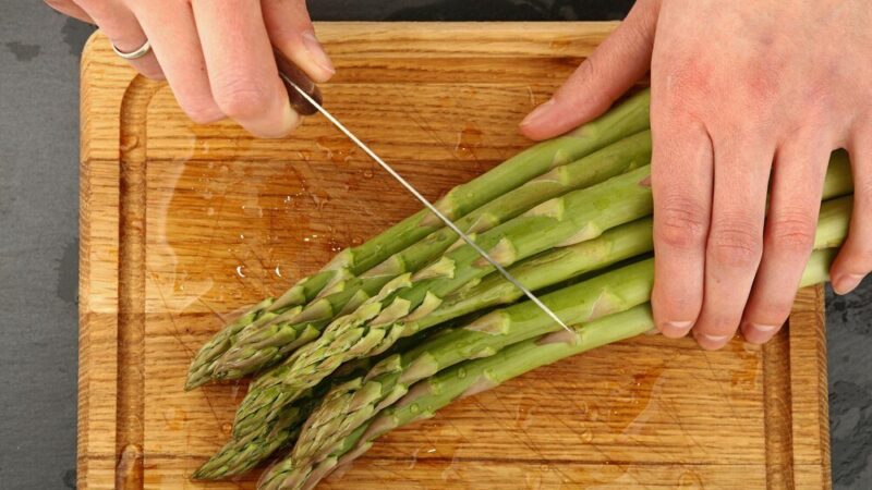Kiedy jest sezon na szparagi i jak najlepiej je wykorzystać?