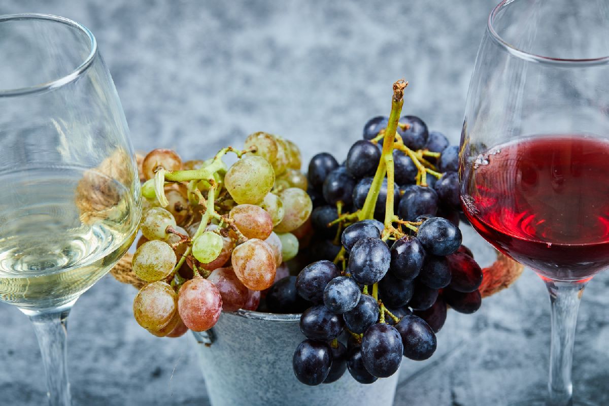 Jak zacząć świadomie degustować wino?